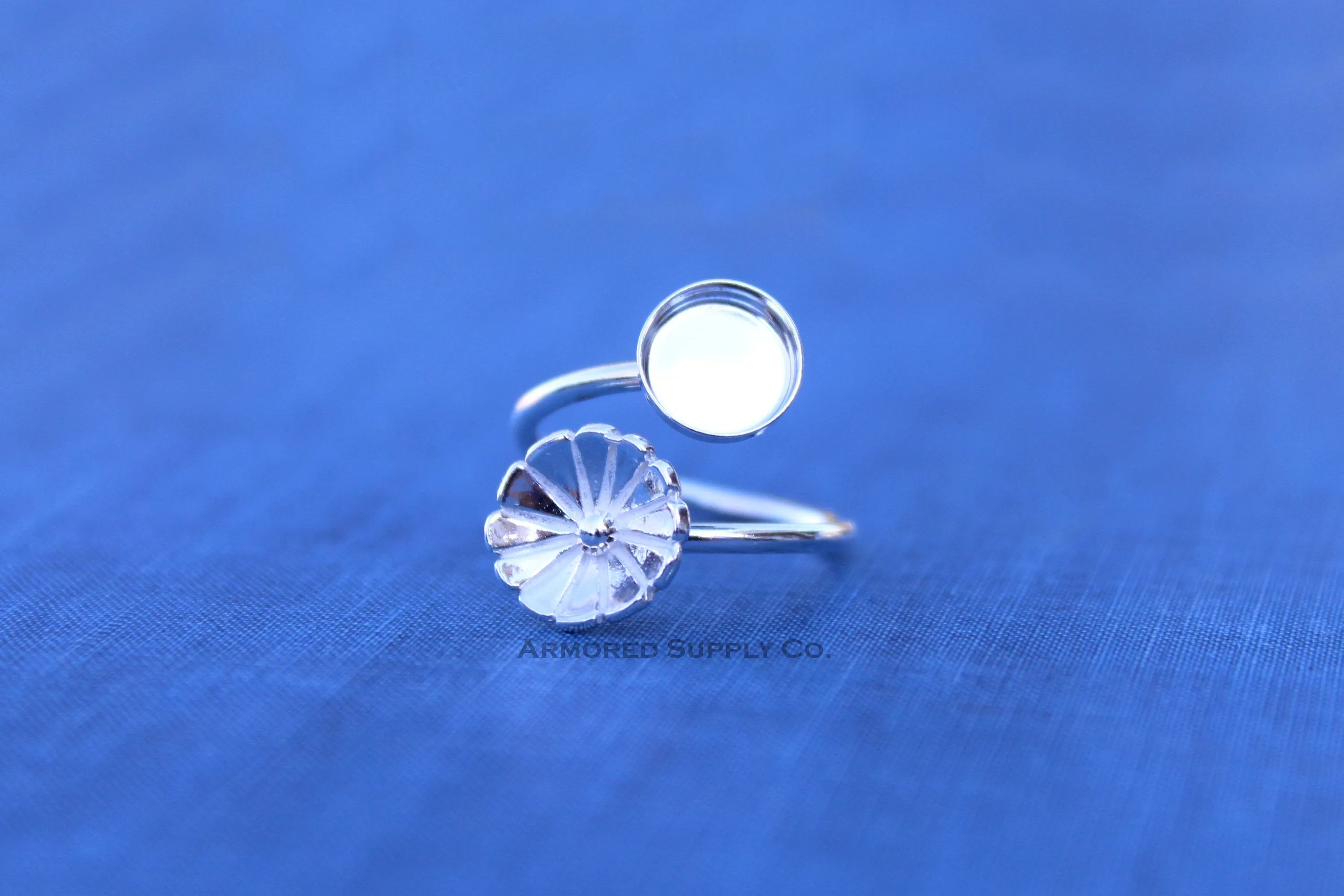 5mm Silver Flower Wrap Bypass Adjustable Bezel Ring blank
