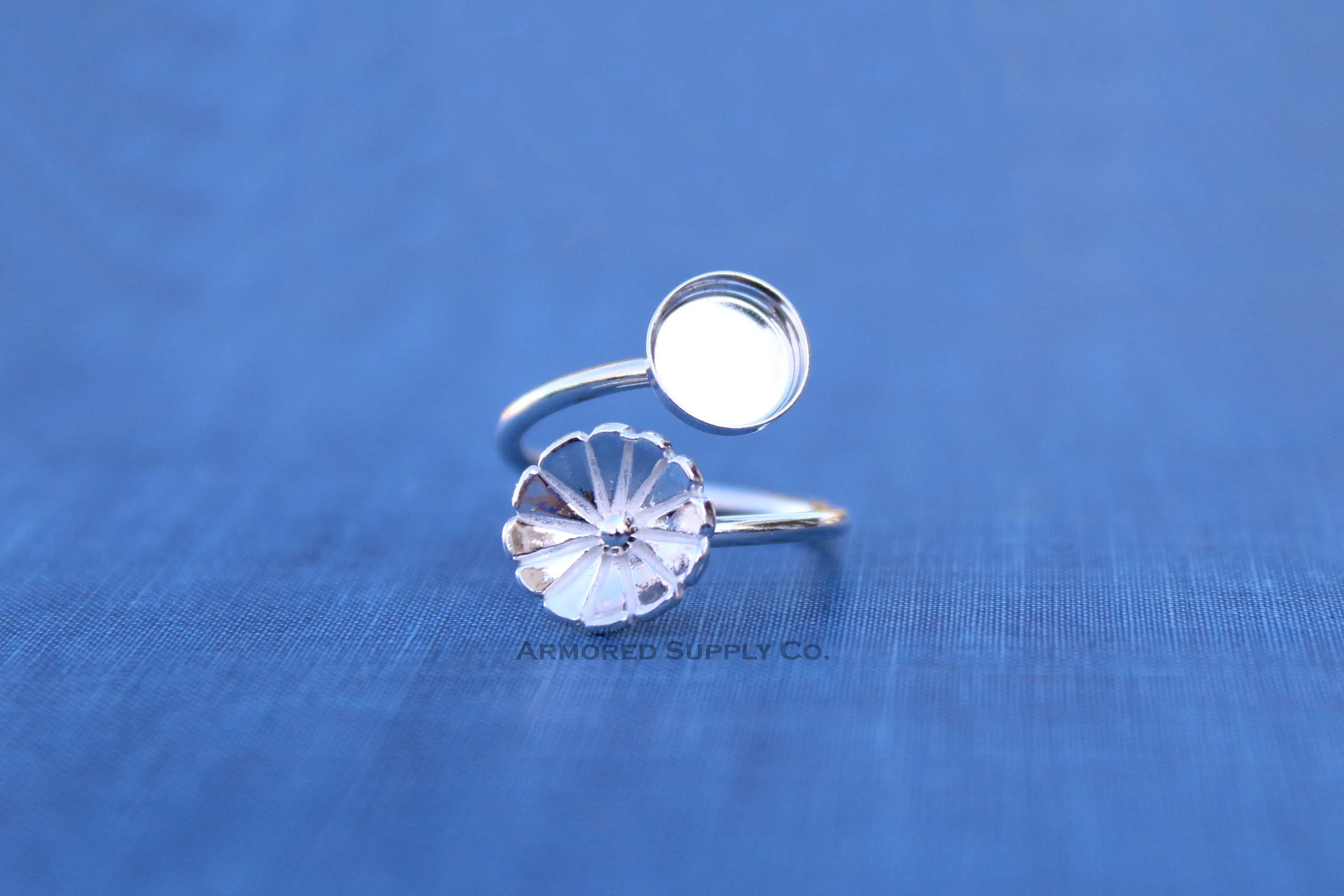 5mm Silver Flower Wrap Bypass Adjustable Bezel Ring blank