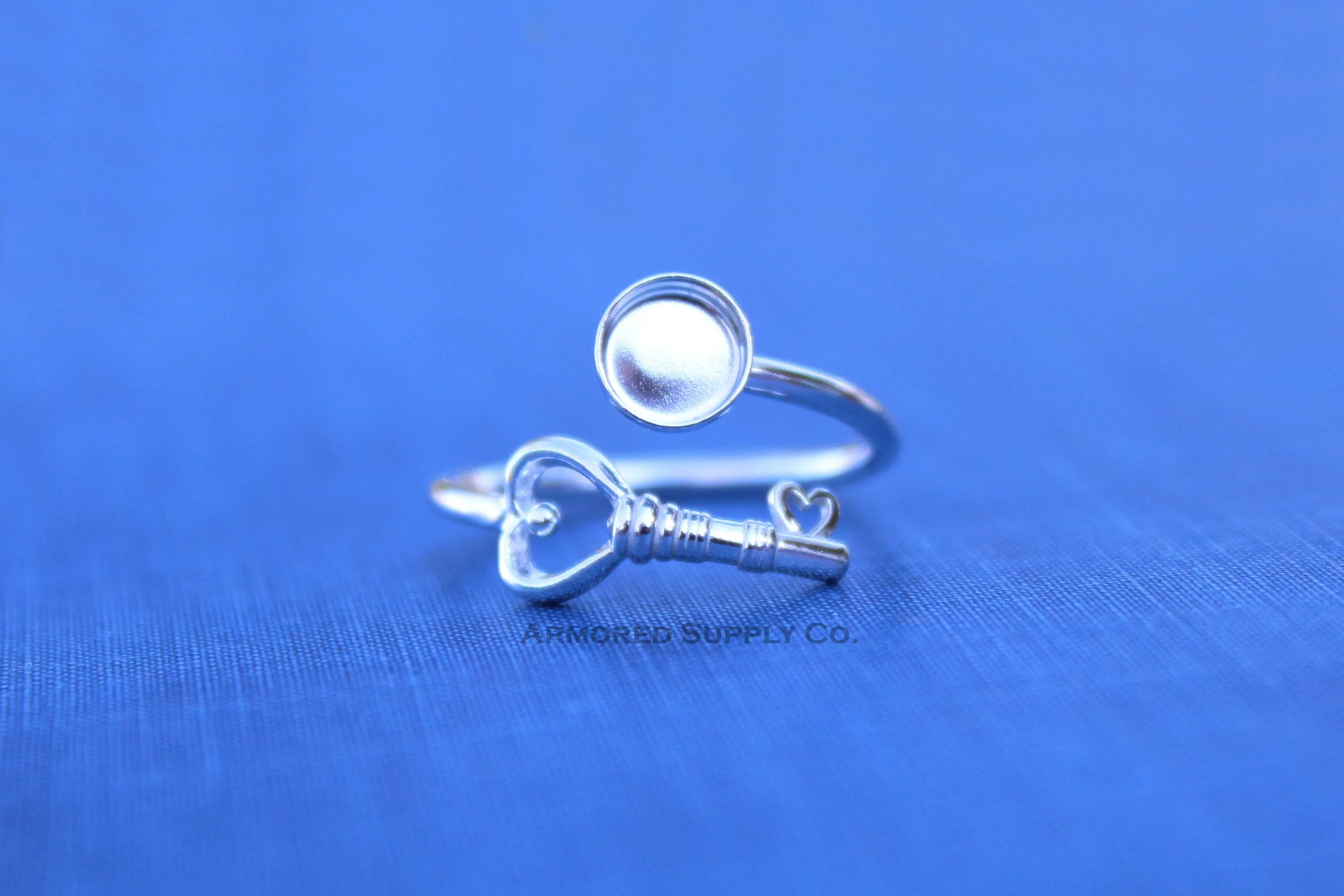 5mm Silver Heart Key Wrap Bypass Adjustable Bezel Ring blank