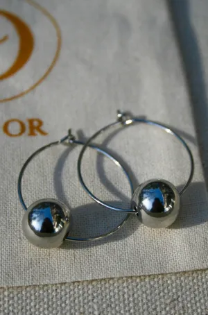 Auralie Doorknocker Hoops