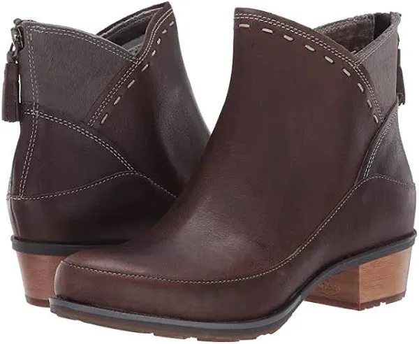 Chaco Cataluna Boot