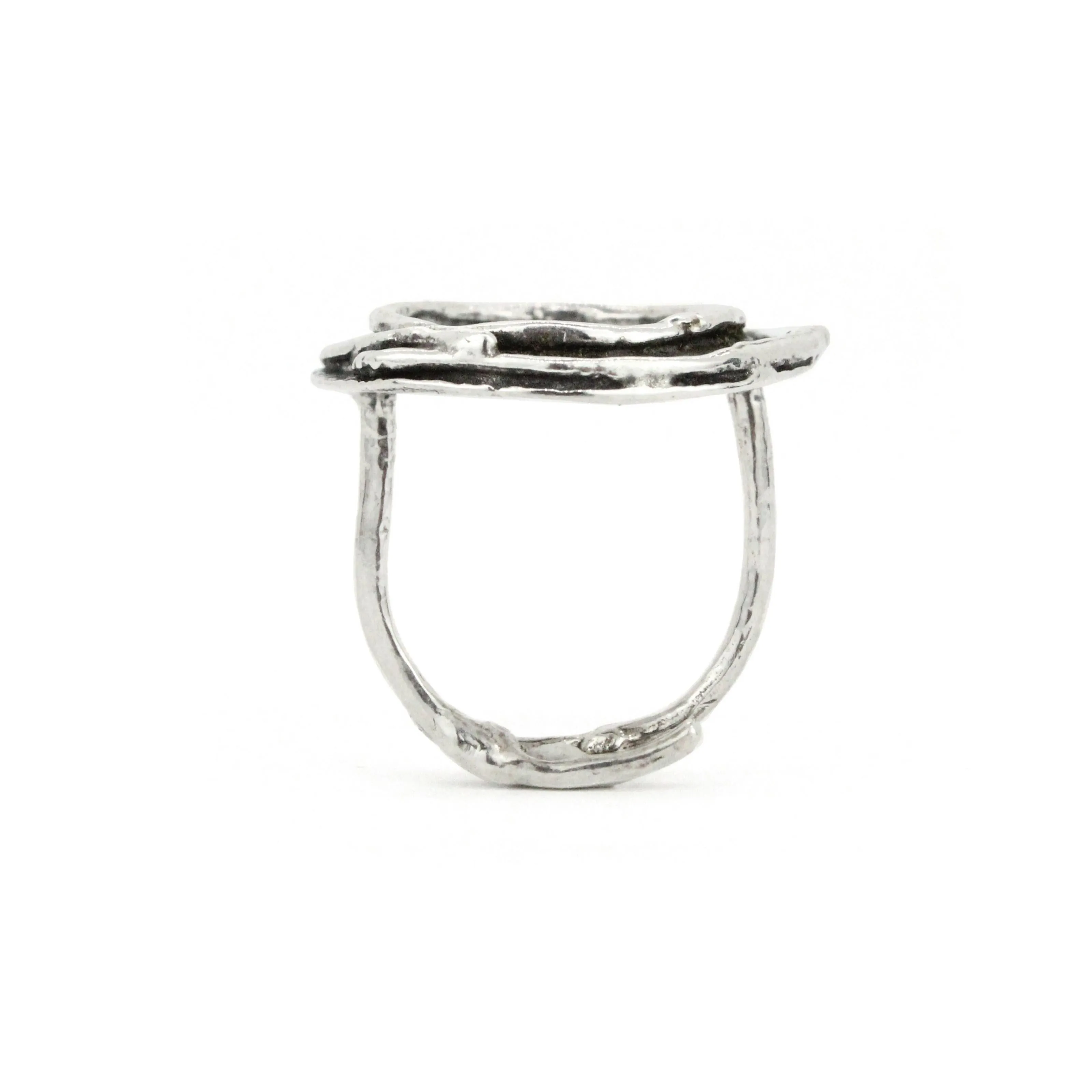 Defiant Ring