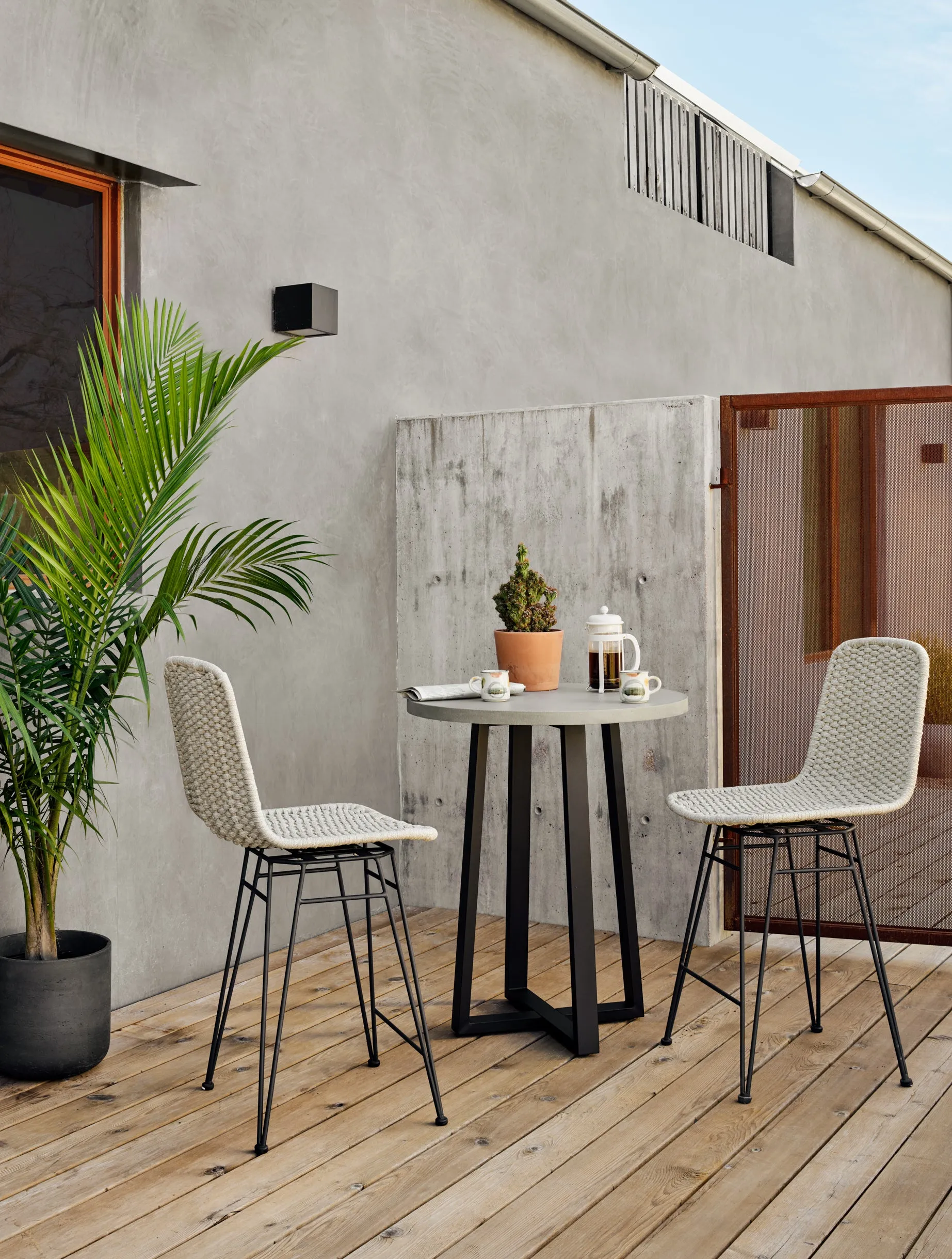 Dema Outdoor Swivel Counter Stool-Natural