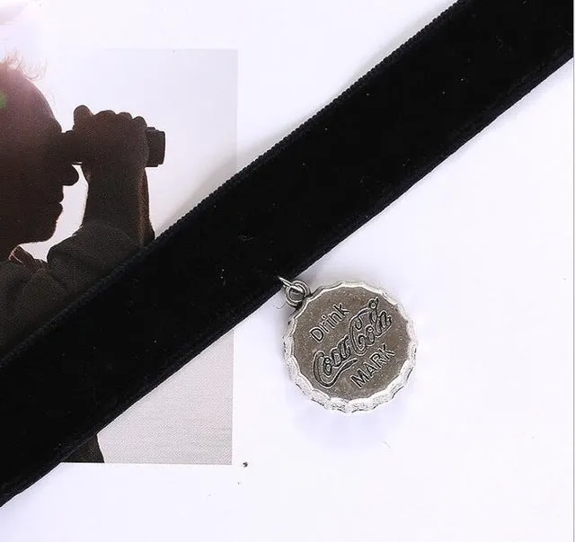 Handmade Hot Selling Vintage Stretch Tattoo Choker Necklace Gothic Punk Grunge Henna Elastic with Choker Pendant Necklaces