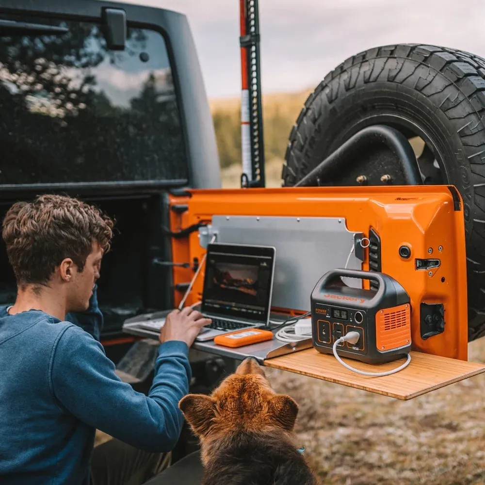 Jackery Explorer 290 Portable Power Station - Solar Generator