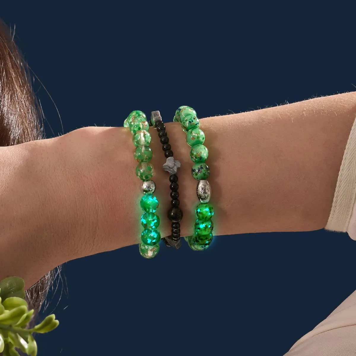Luck in the Dark | Gunmetal | Clover Essence Bracelet