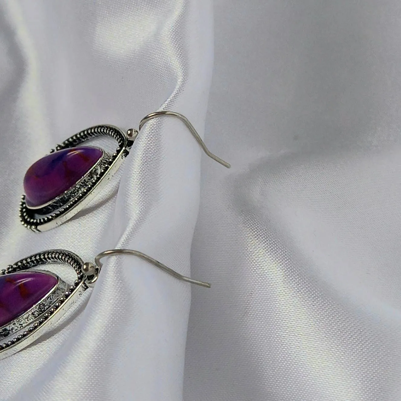 Purple & Silver Drop Earrings -Purple Oval Earrings,Silver Earrings In The UK,Silver Jewellery In The UK,Minimalist Earrings,Purple Earrings