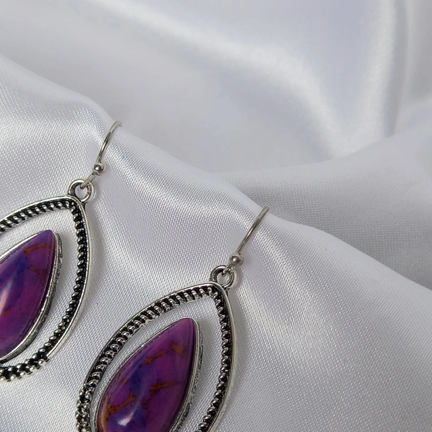 Purple & Silver Drop Earrings -Purple Oval Earrings,Silver Earrings In The UK,Silver Jewellery In The UK,Minimalist Earrings,Purple Earrings