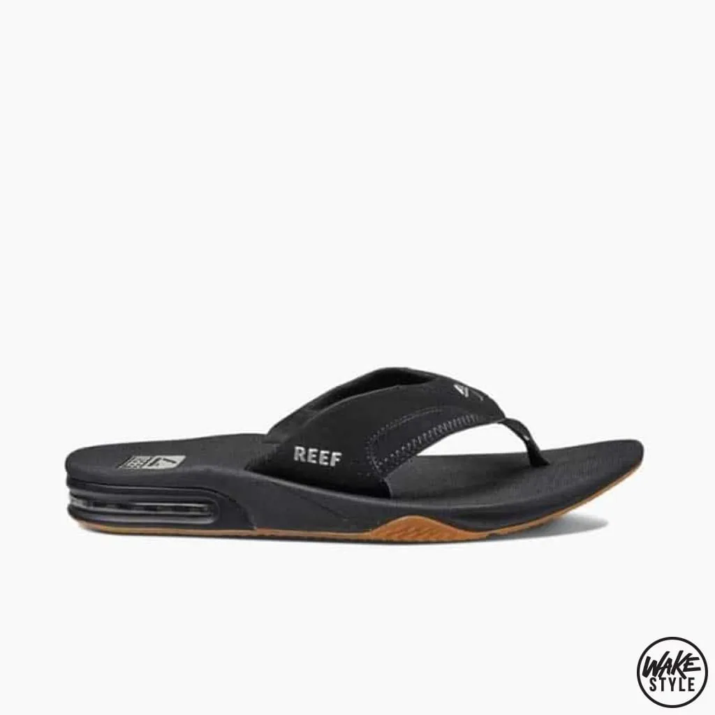 Reef Fanning Black Silver