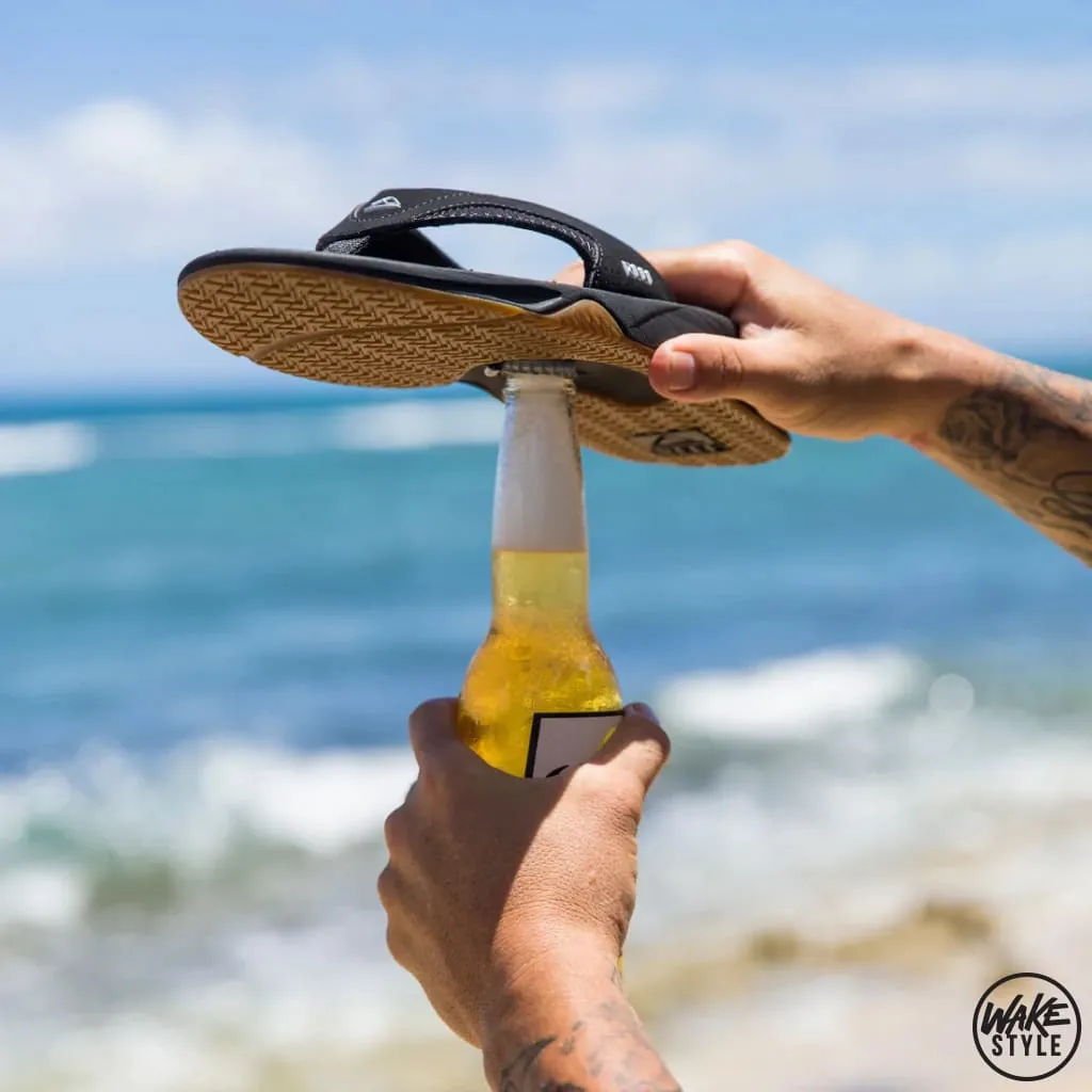 Reef Fanning Black Silver