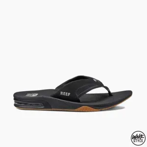 Reef Fanning Black Silver