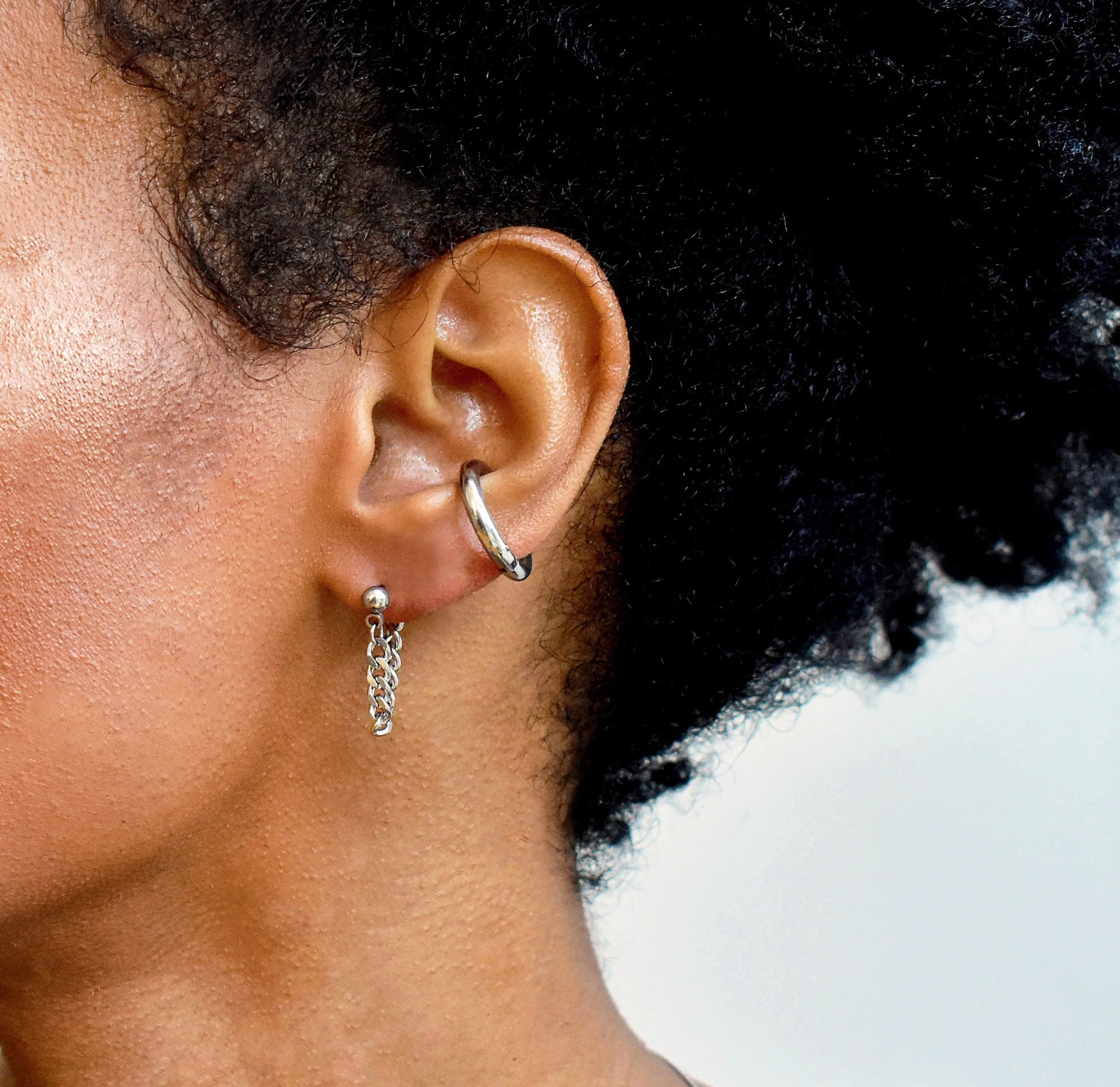 RYLIE SILVER LOOP CHAIN EARRINGS