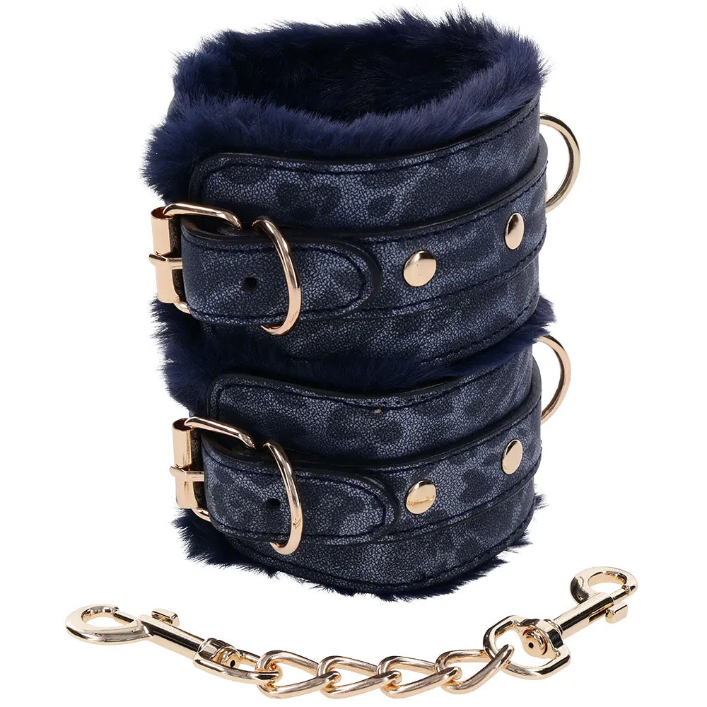 Sex & Mischief Cougar Fur Handcuffs