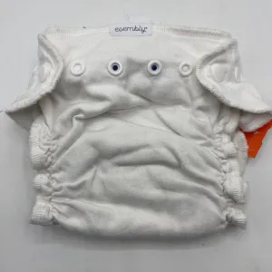 Size 1: Essebly White Adjustable Snap Diaper