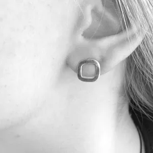 Sketch Post Earrings