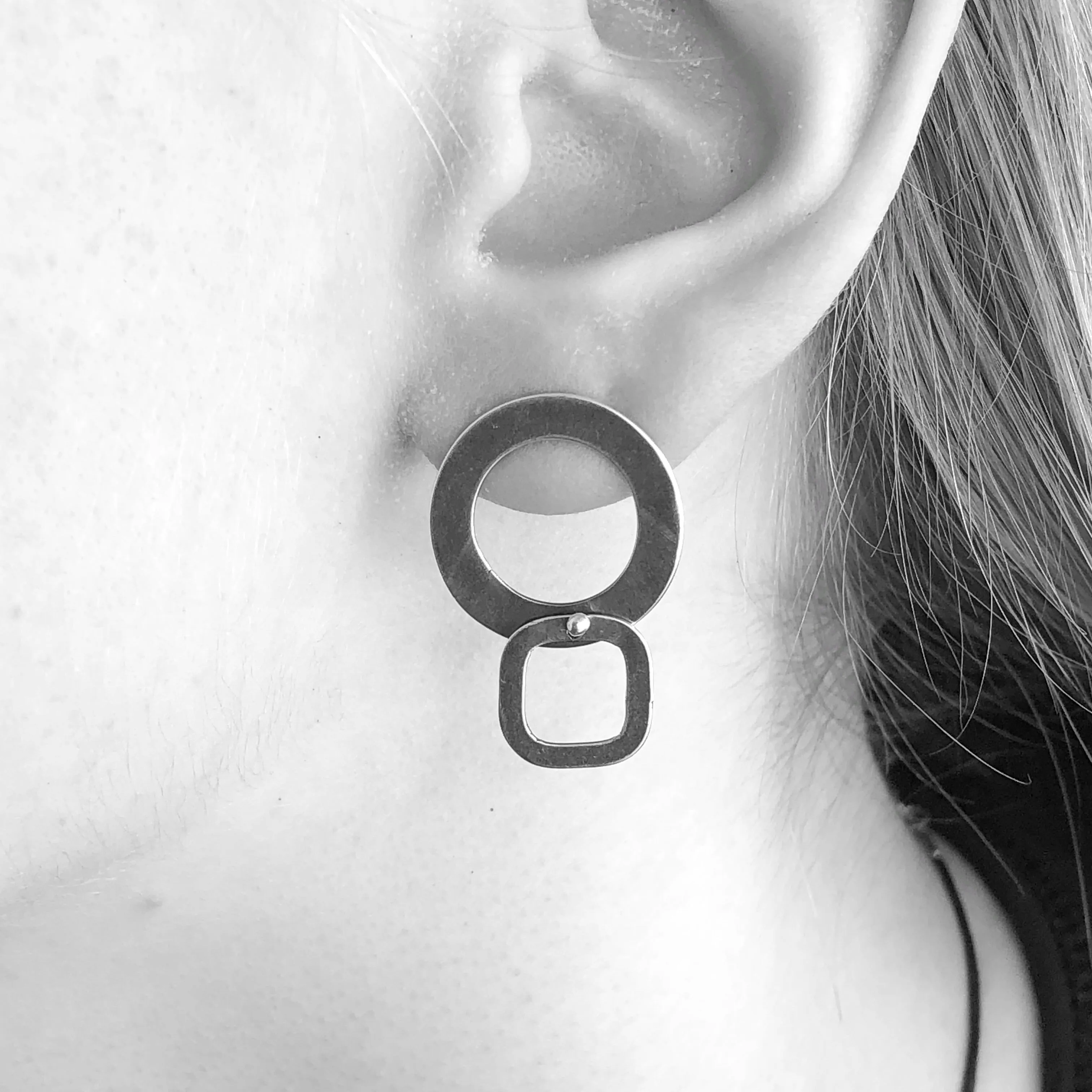 Sketch Post Earrings