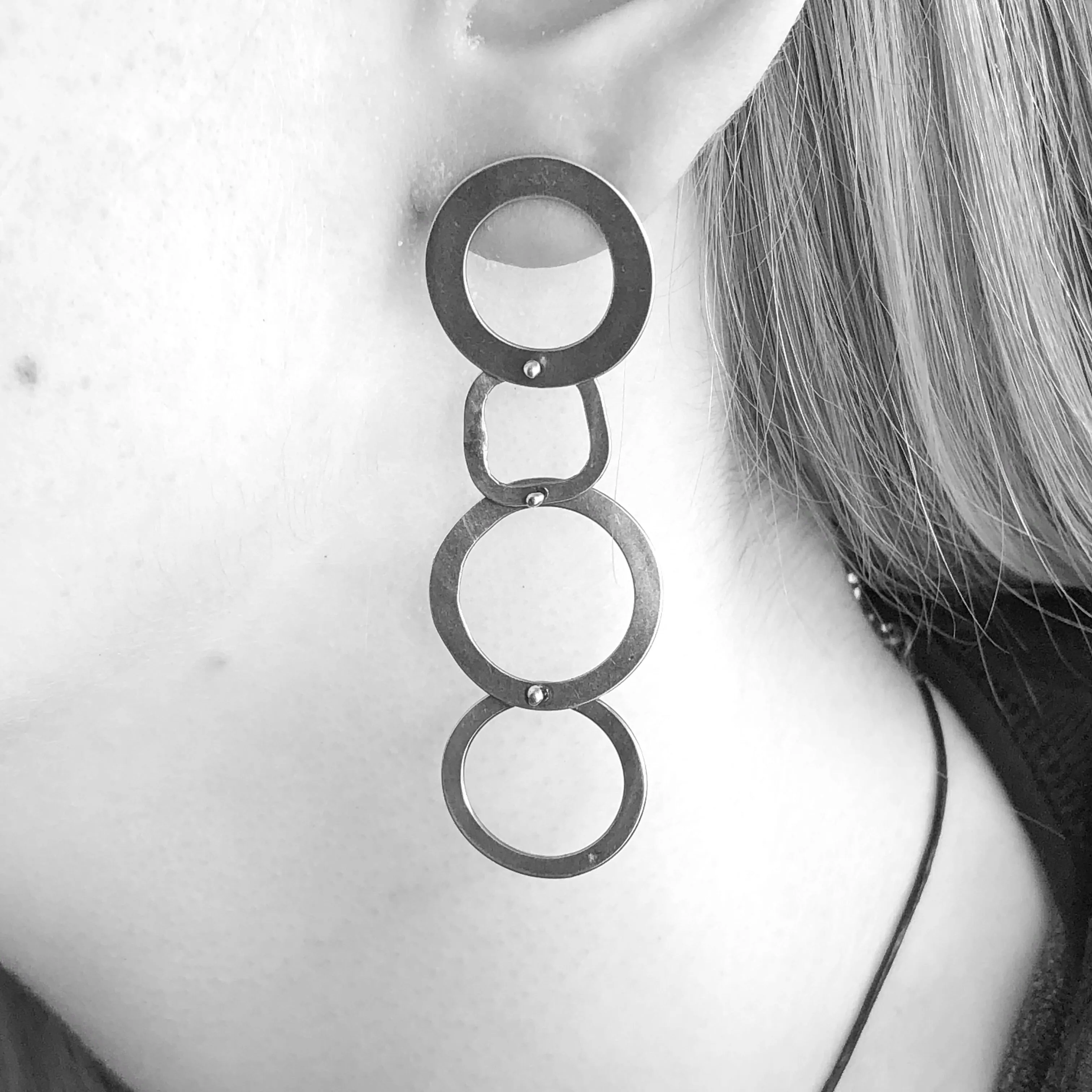 Sketch Post Earrings