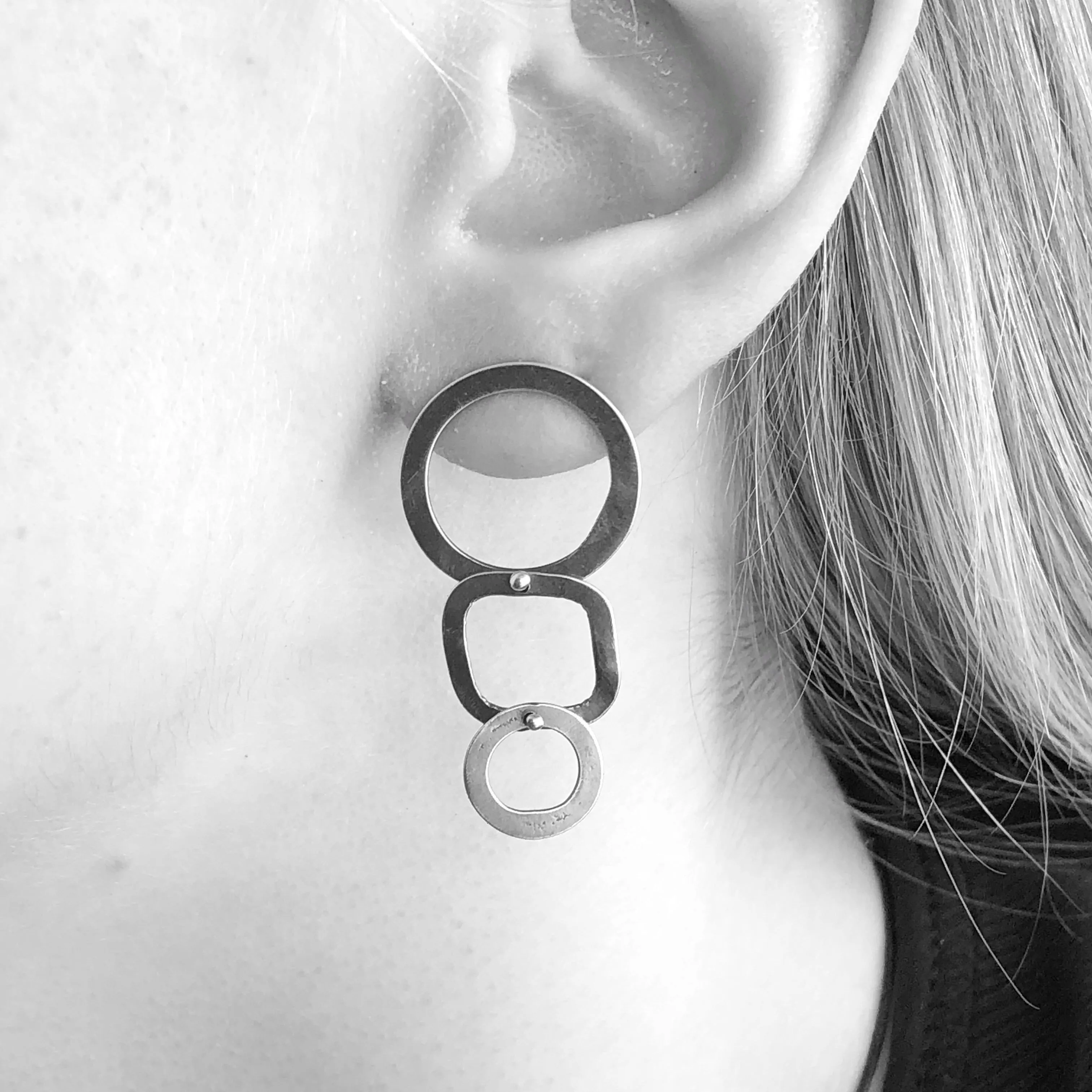 Sketch Post Earrings