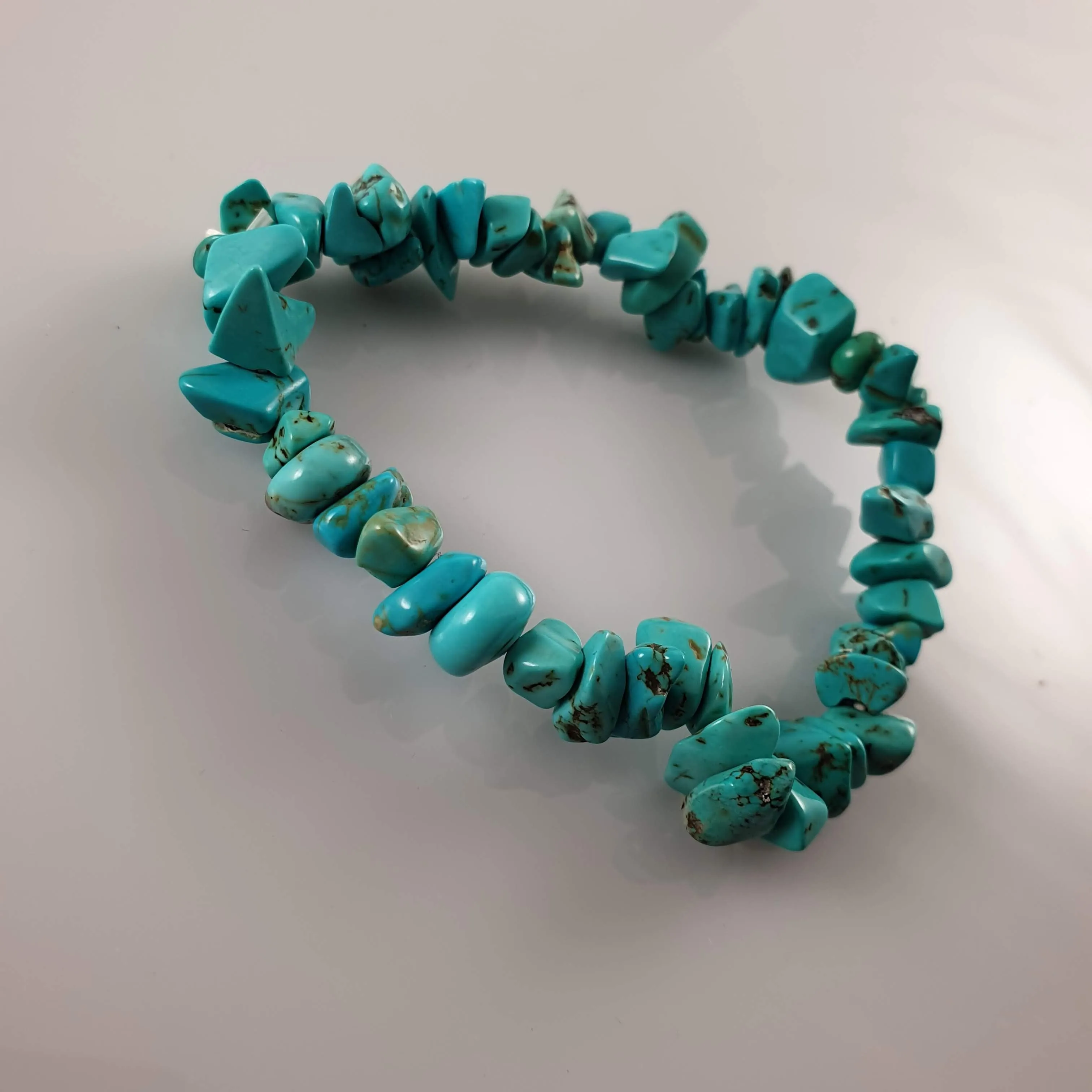 Turquoise Howlite Chip Crystal Bracelet