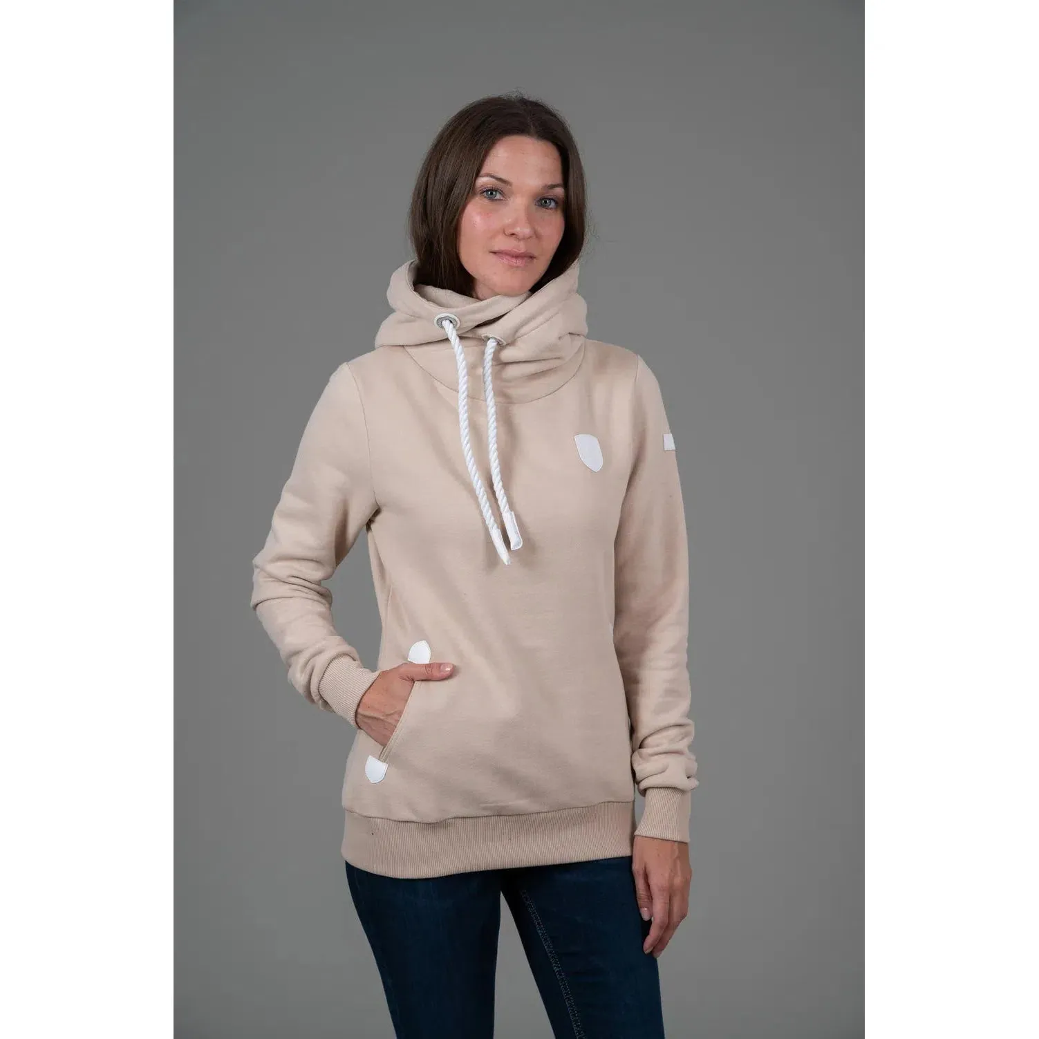 Wanakome Artemis Pullover Hoodie || White Sand