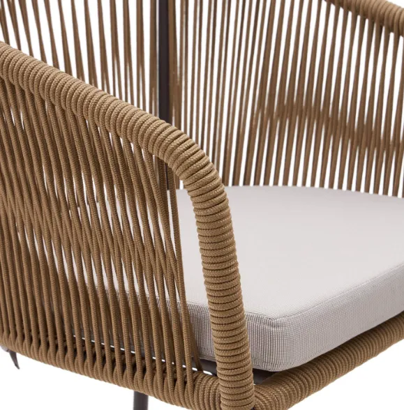YANET CHAIR